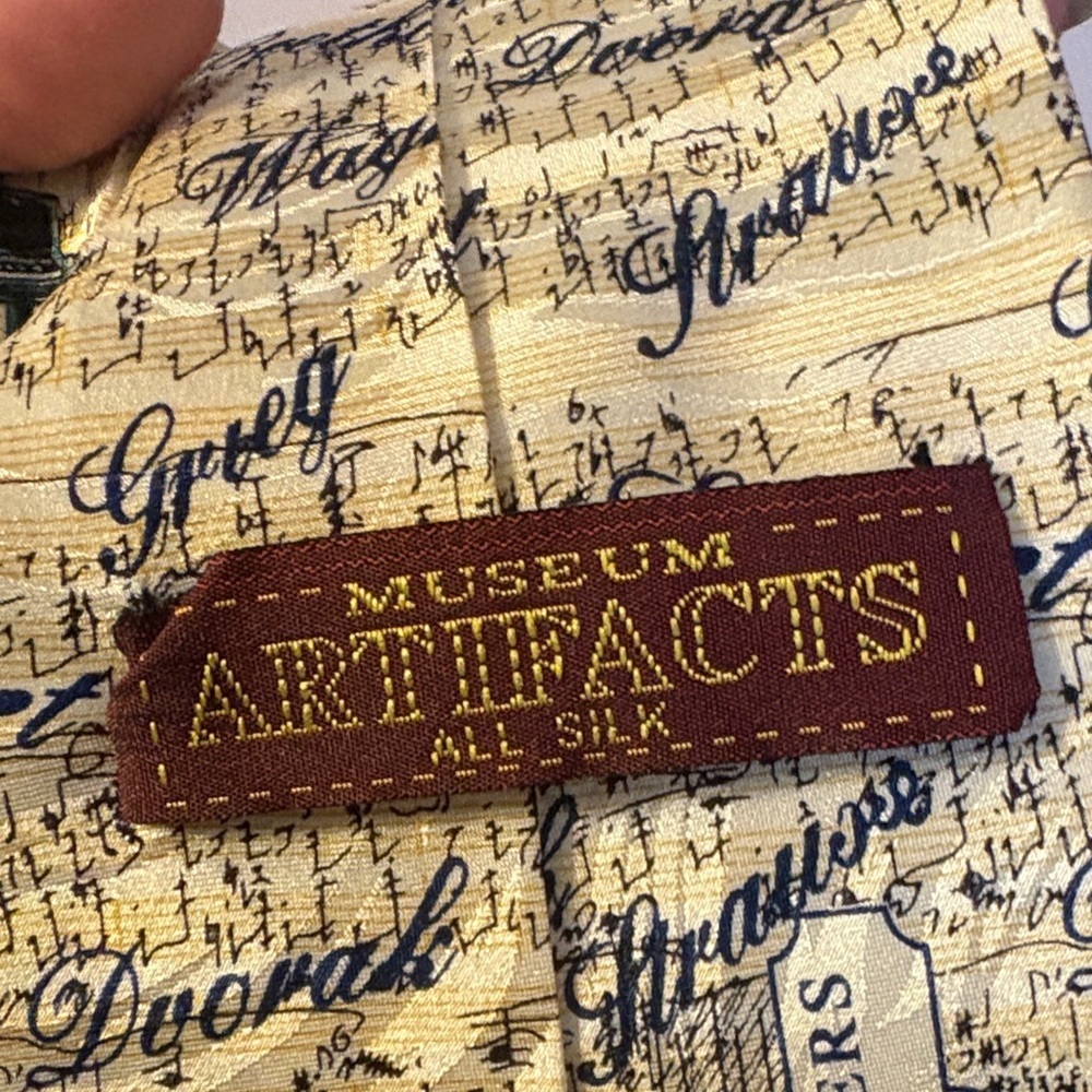 Museum Artifacts Music Masters by SNI Silk Cream Piano Composers Necktie Tie - Picture 4 of 12